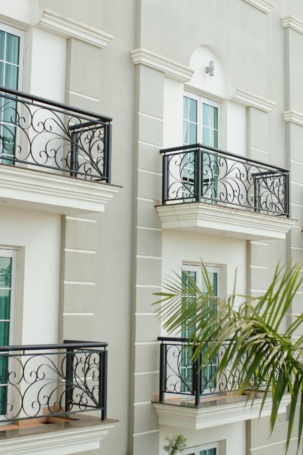 Bisinii Boutique Hotel Ciudad del Este Ngoại thất bức ảnh