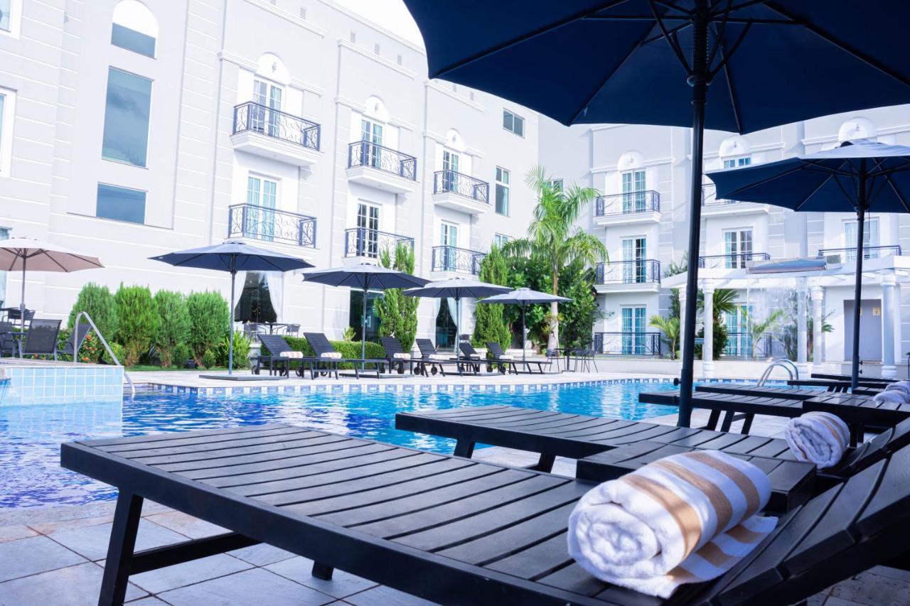 Bisinii Boutique Hotel Ciudad del Este Ngoại thất bức ảnh