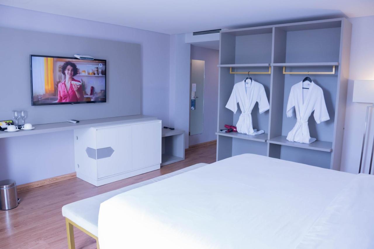 Bisinii Boutique Hotel Ciudad del Este Ngoại thất bức ảnh