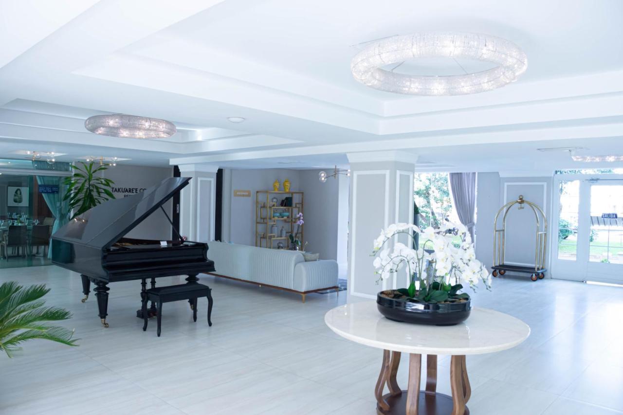 Bisinii Boutique Hotel Ciudad del Este Ngoại thất bức ảnh